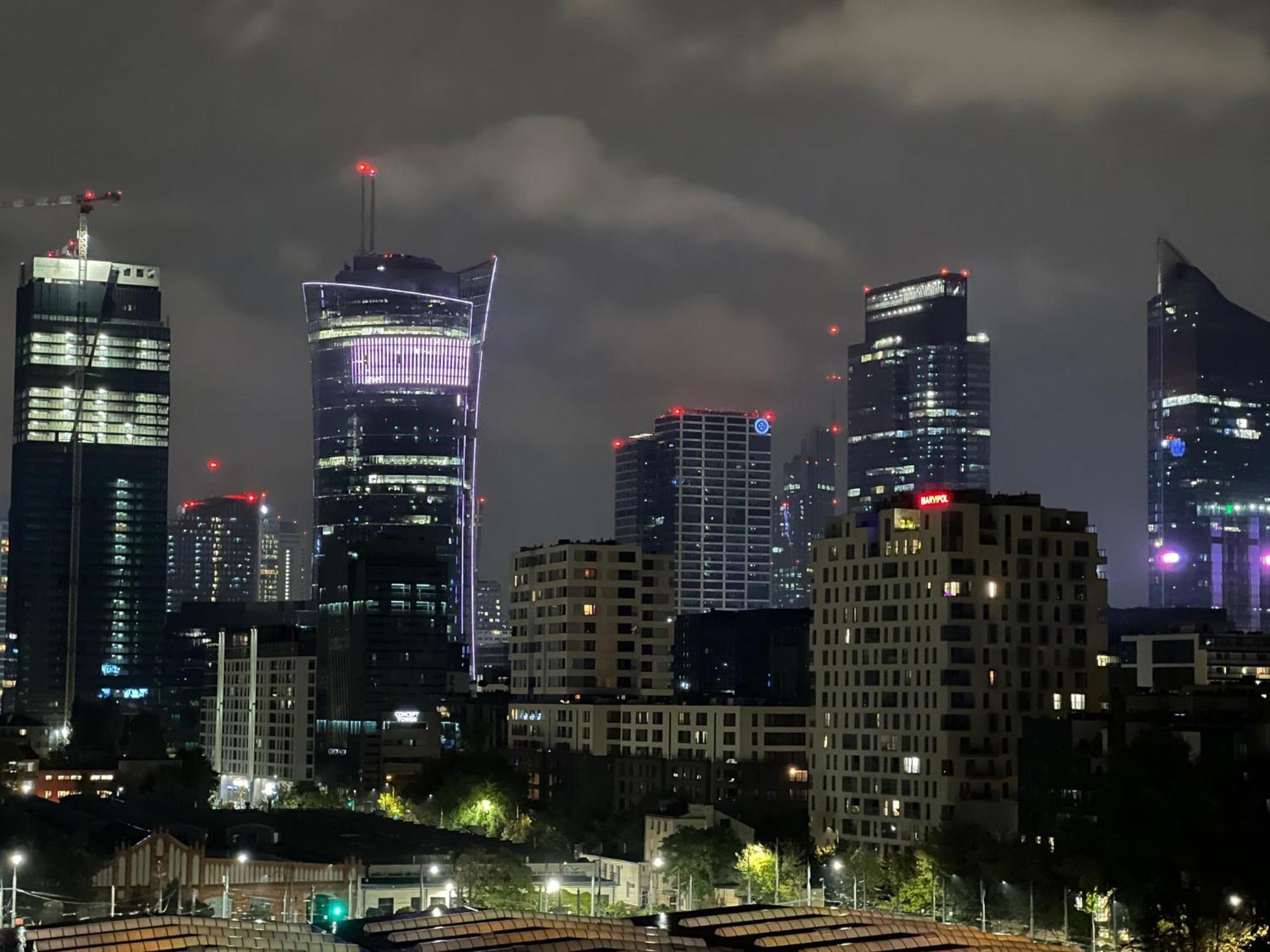 Apartament H&P Silver Warszawa Exteriör bild