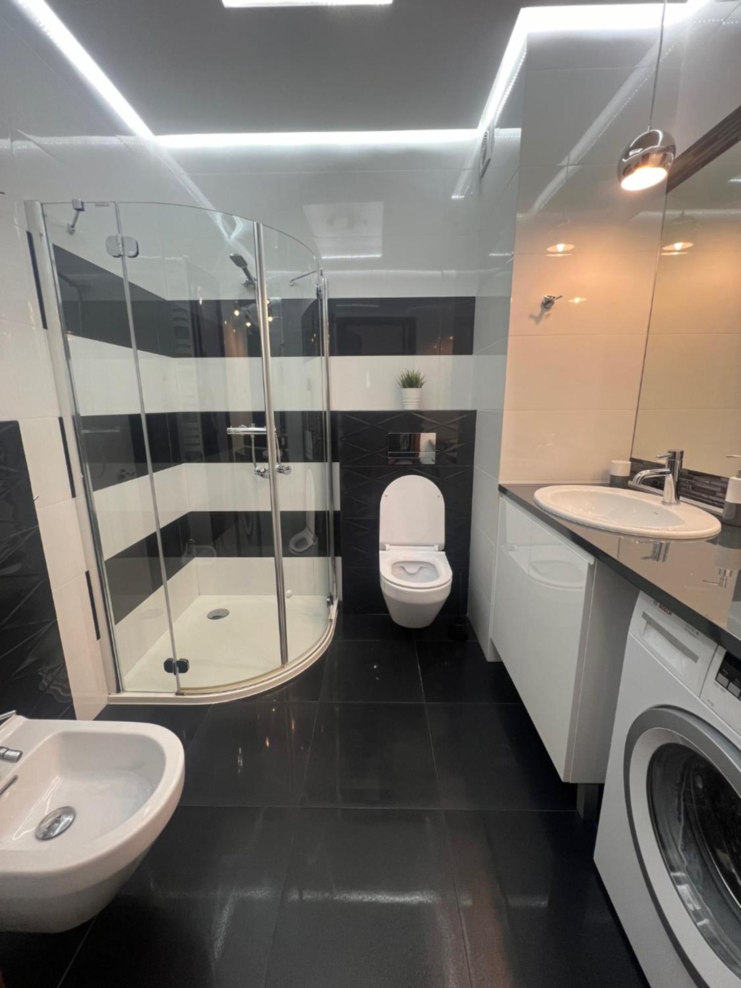 Apartament H&P Silver Warszawa Exteriör bild